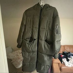 Women’s puffer